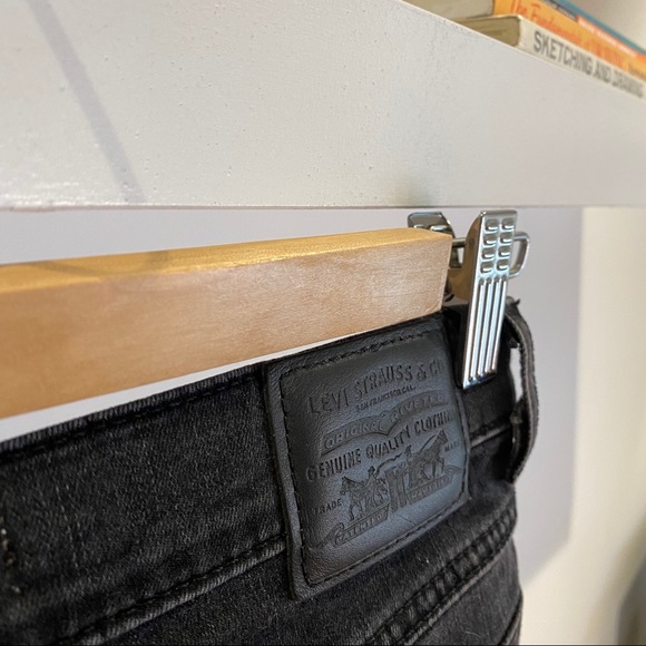 Levi’s Jeans - Picture 8 of 10